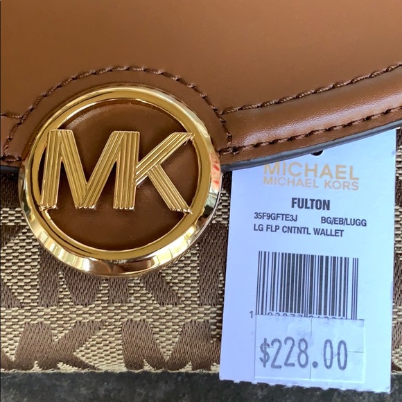 MICHAEL KORS FULTON LG FLP CONTINENTAL WALLET - Picture 10 of 16